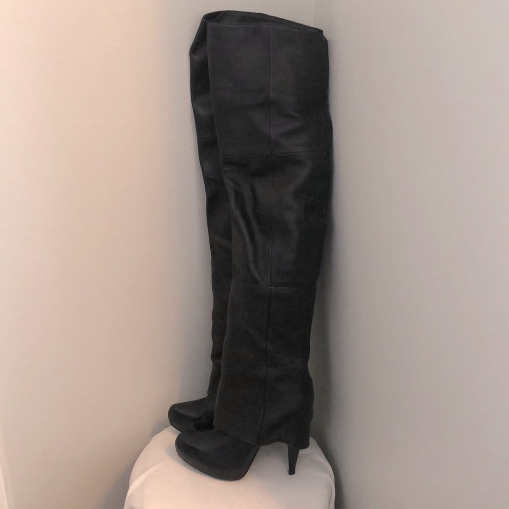 Stunning Thigh High Black Leather Boots